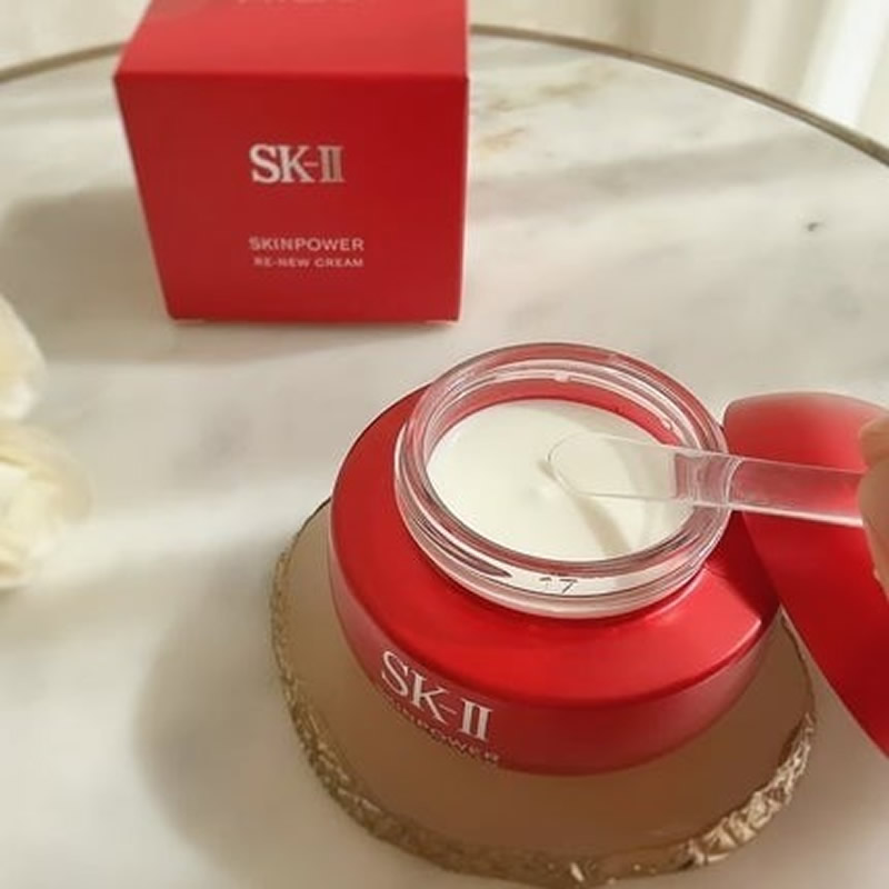 SK-II 스킨파워 리뉴 크림 안티페이스 크림 위드 피 - Luxury Skincare Brands 리뷰 및 가격